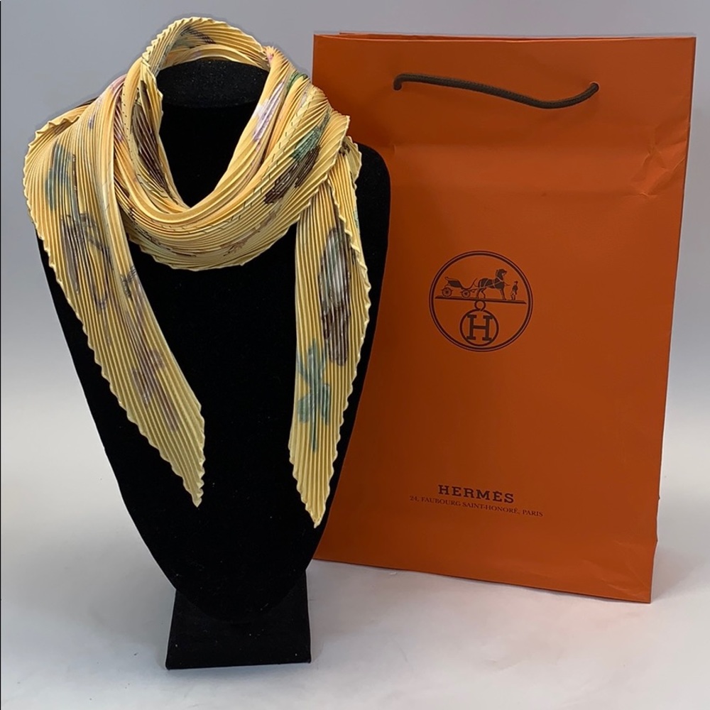 Hermès Yellow Ballerina Print Pleated Scarf